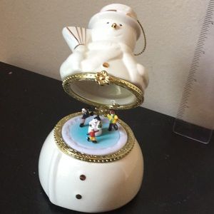 Christmas Music Box